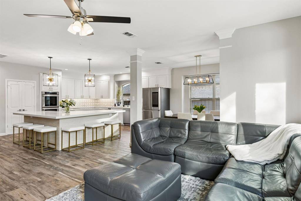 727 BRYSON Way, Southlake, TX 76092