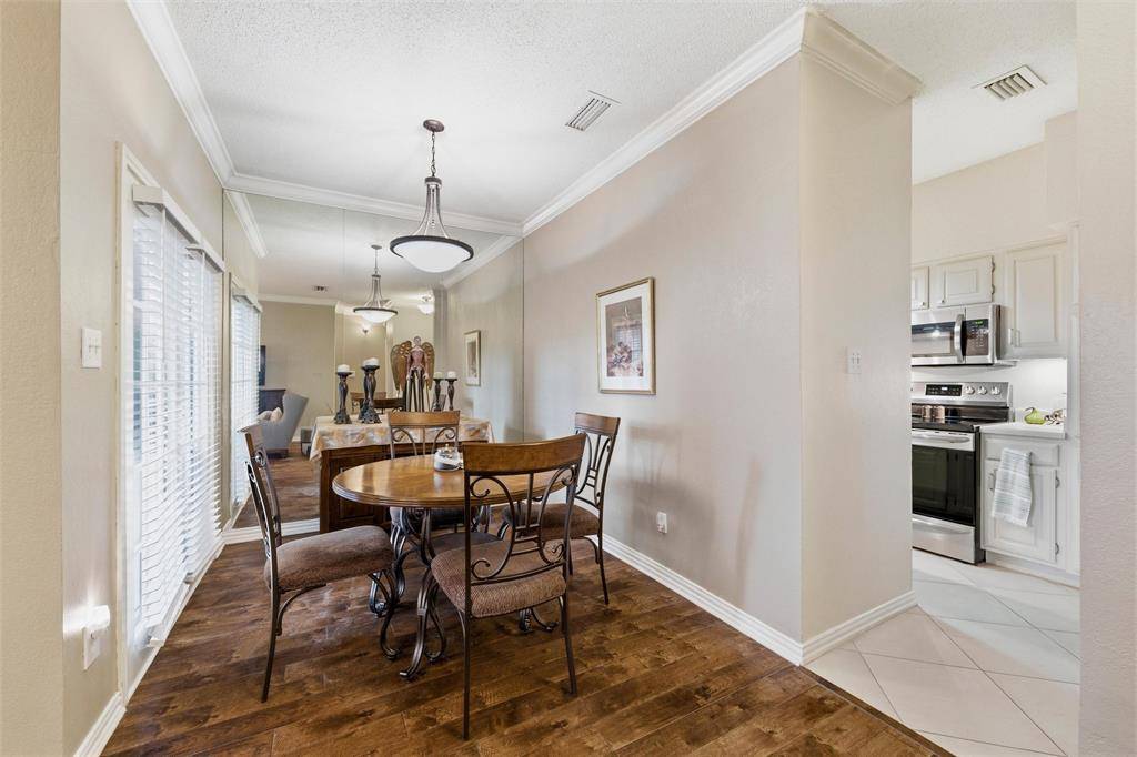 2109 Saint Michaels Drive #104, Arlington, TX 76011