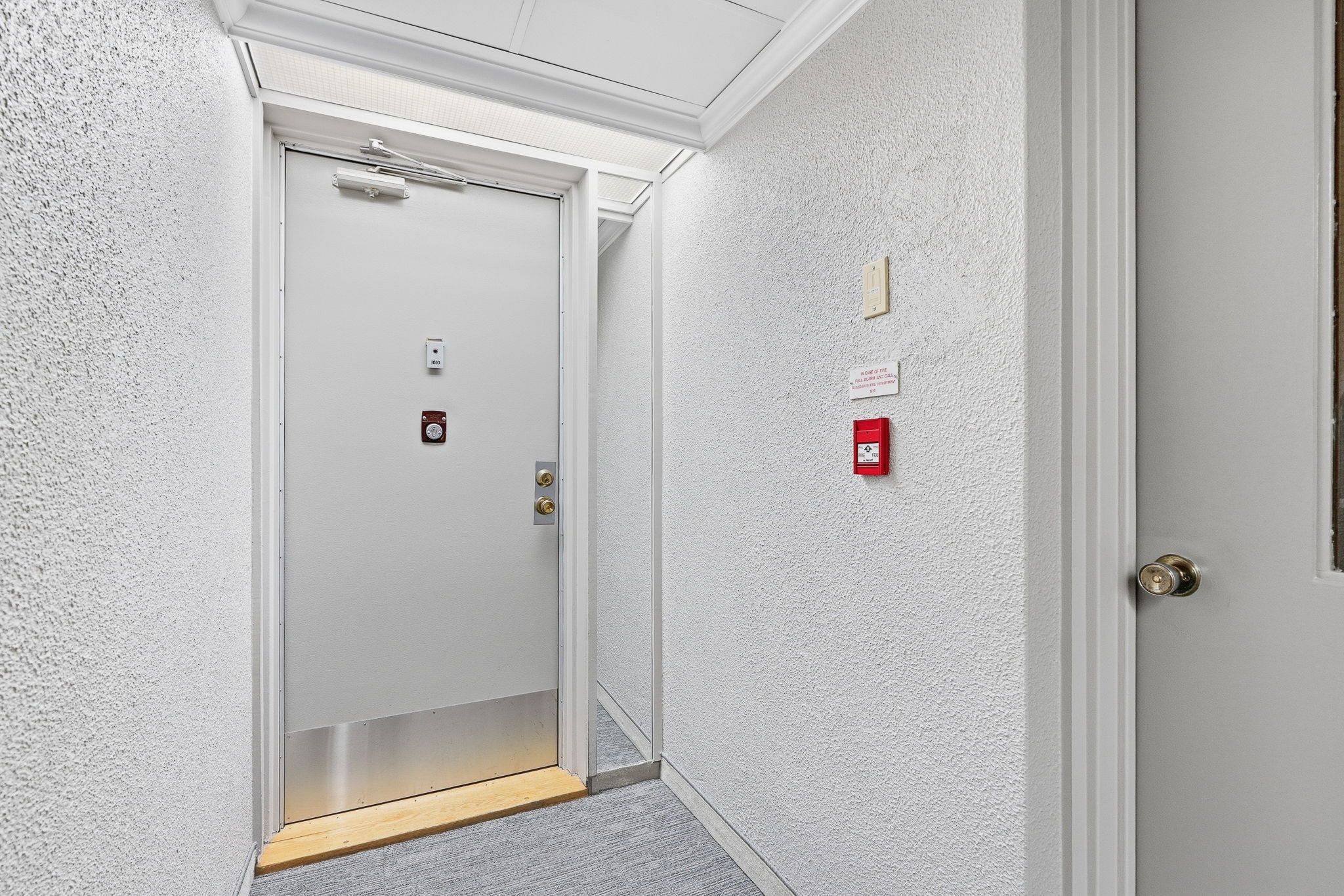 915 Elmsmere RD #1010, Beacon Hill North - South And Area, ON K1J 8H8