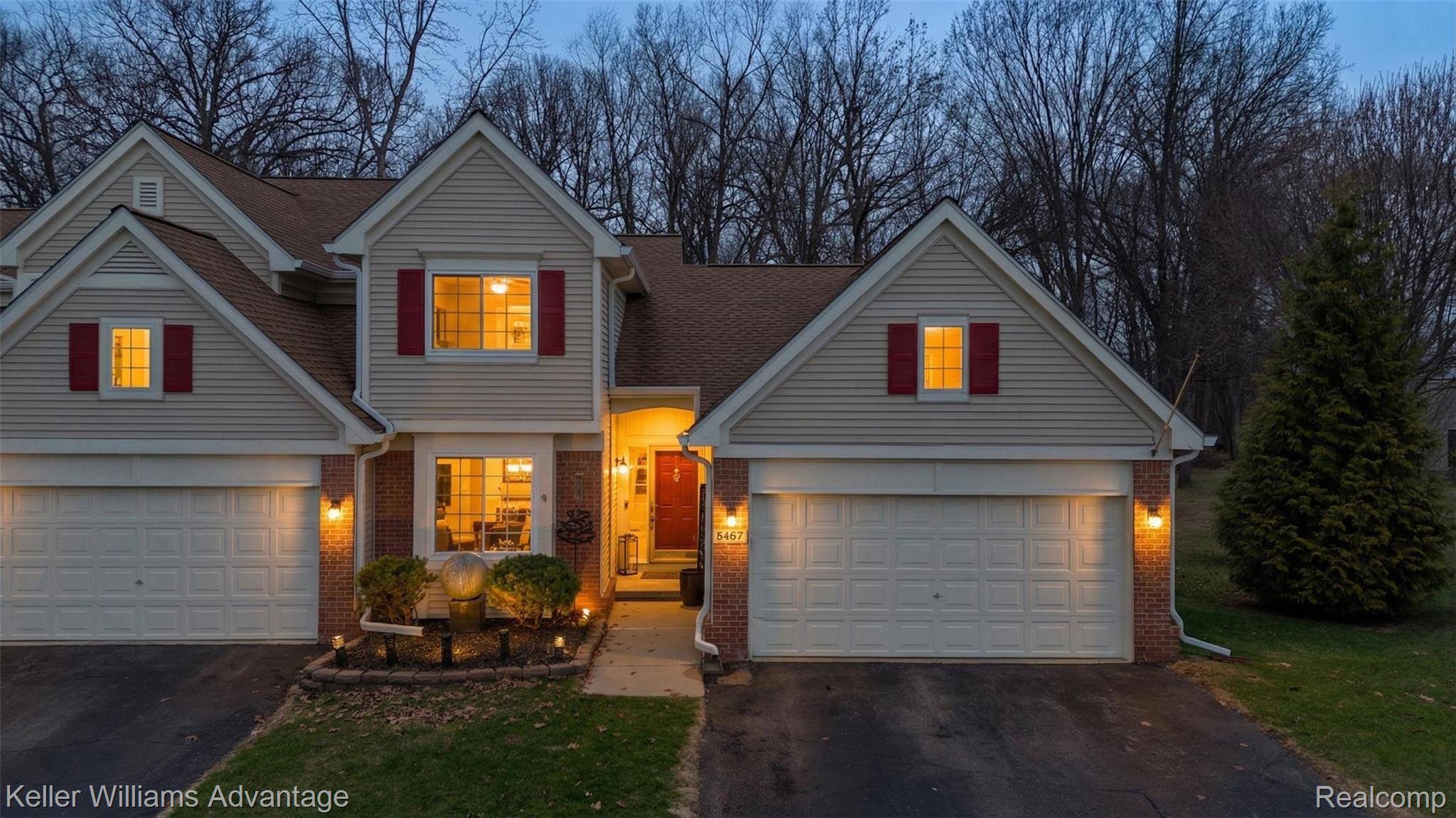 6487 Sheppard DR, Westland, MI 48185