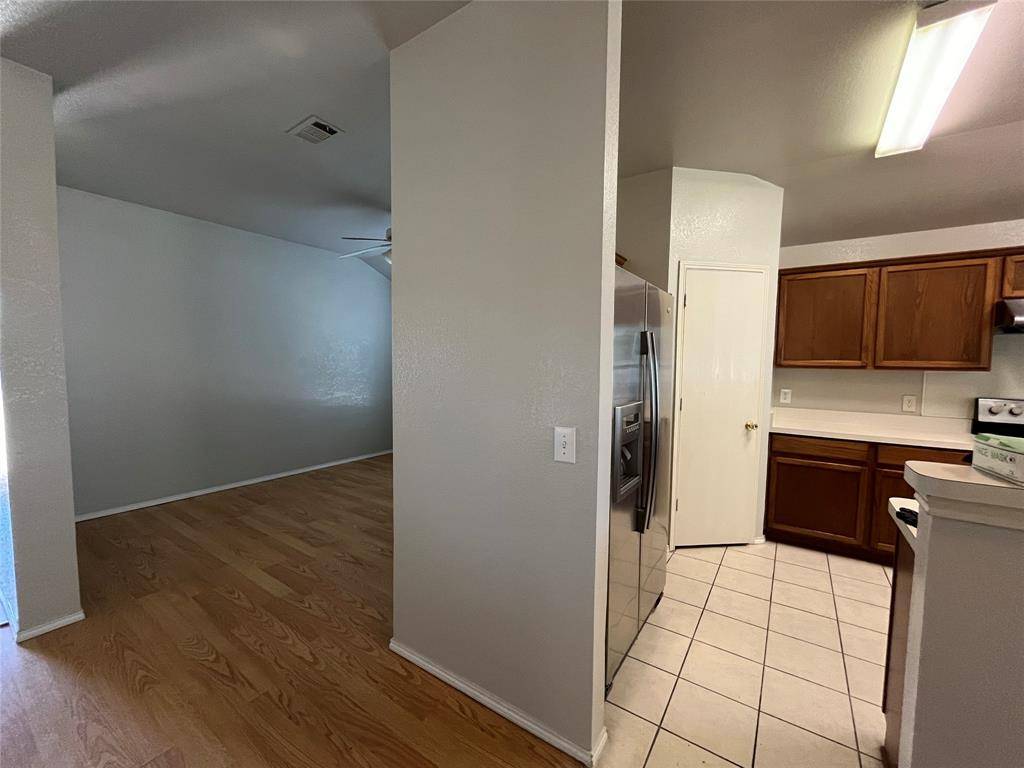 4201 Vinyard Way, Denton, TX 76226