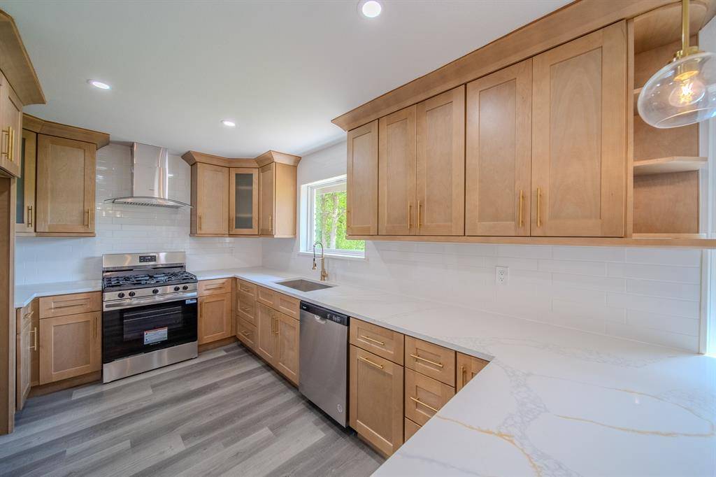 5916 Sumatra Drive, Dallas, TX 75241