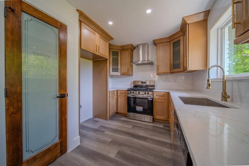 5916 Sumatra Drive, Dallas, TX 75241