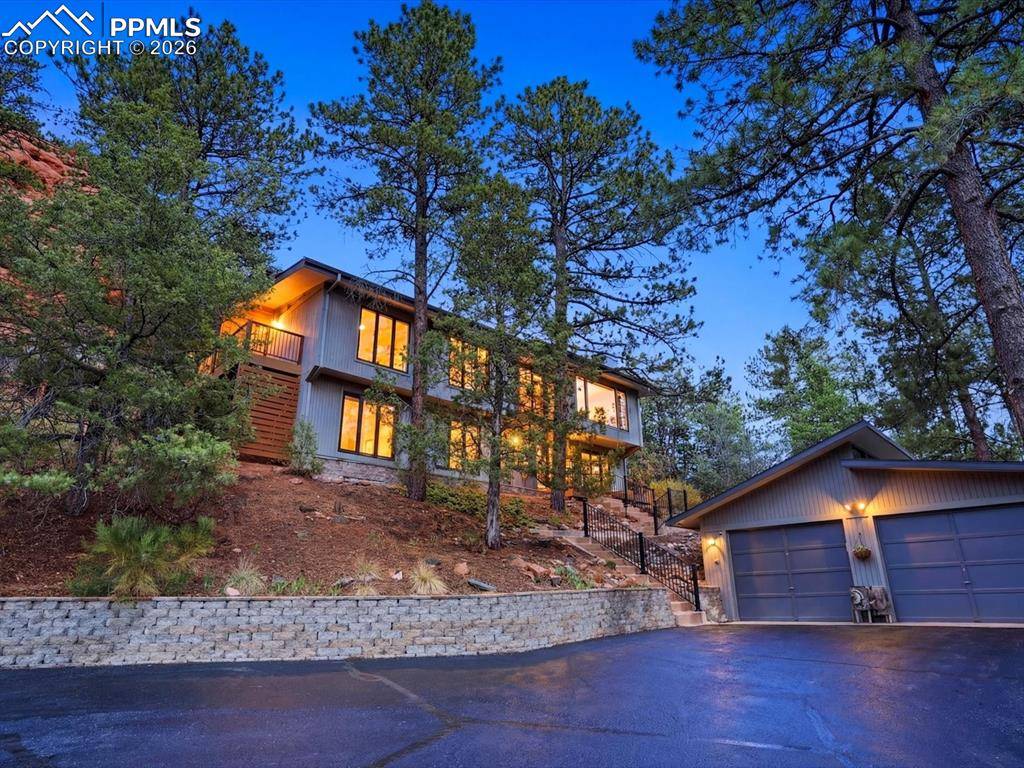 4915 Red Rock DR, Larkspur, CO 80118