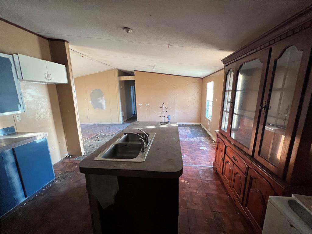 210 County Road 1015, Princeton, TX 75407