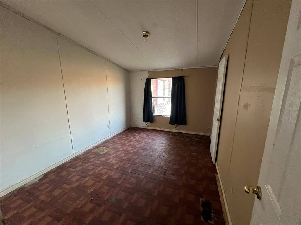 210 County Road 1015, Princeton, TX 75407