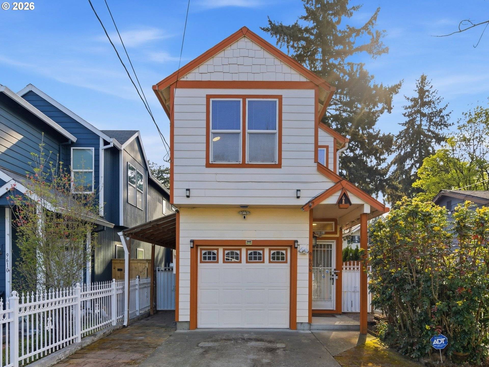 9606 N CLARENDON AVE, Portland, OR 97203