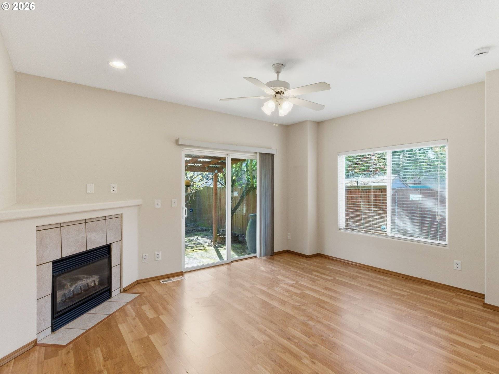 9606 N CLARENDON AVE, Portland, OR 97203