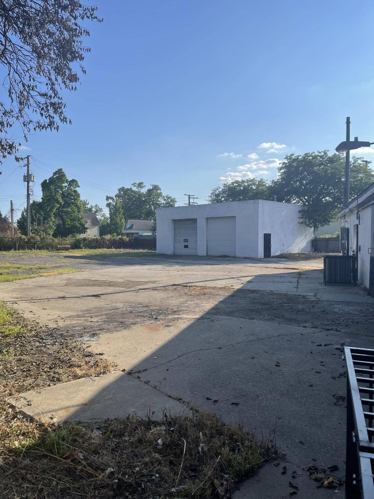 5720 E Davison ST, Detroit City, MI 48212