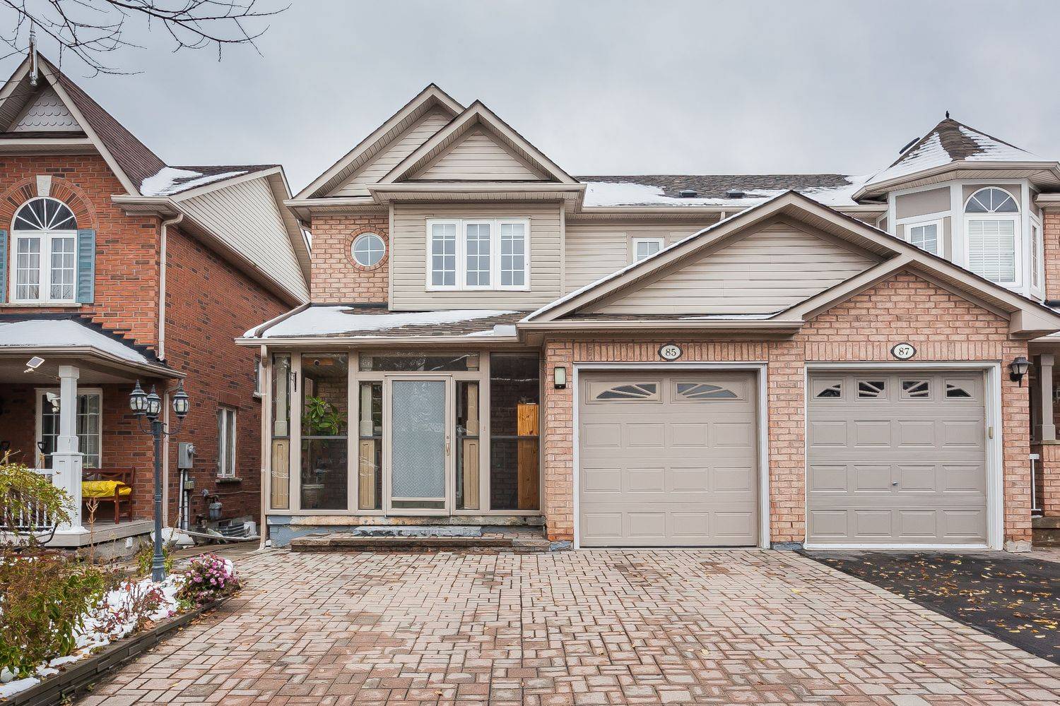 85 Maple Ridge CRES E, Markham, ON L6E 1T8