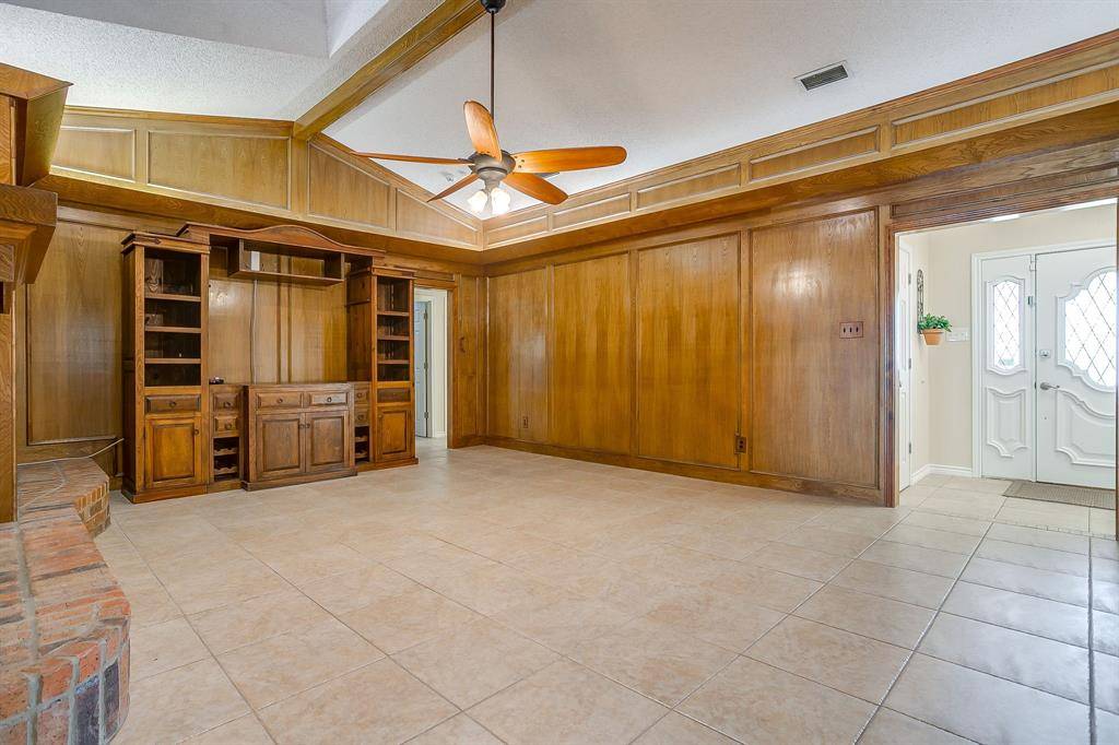 4013 Timberidge Drive, Irving, TX 75038