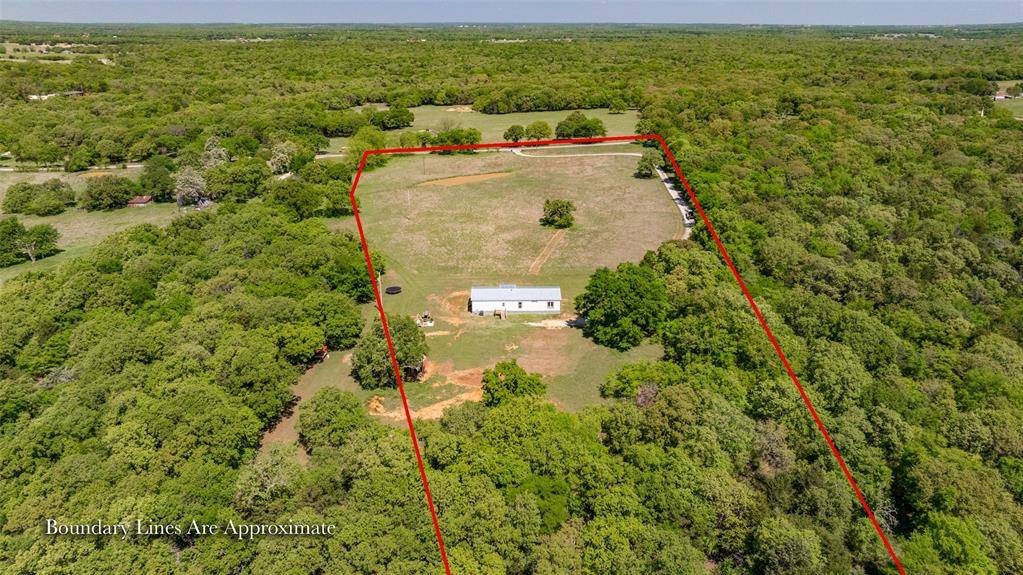 542 County Road 222, Gainesville, TX 76240