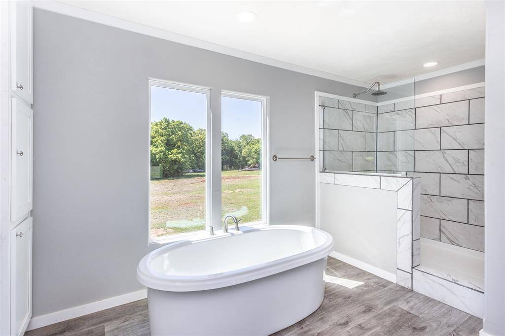 542 County Road 222, Gainesville, TX 76240