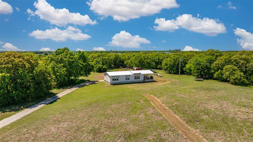 542 County Road 222, Gainesville, TX 76240