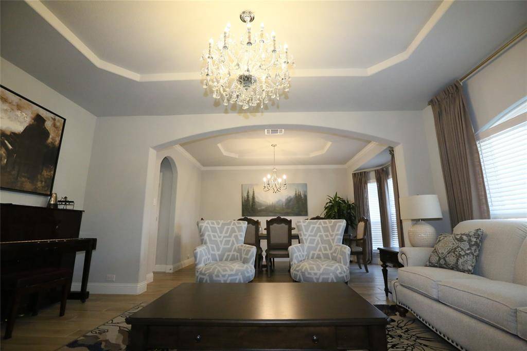 6713 Rockshire Drive, Fort Worth, TX 76123