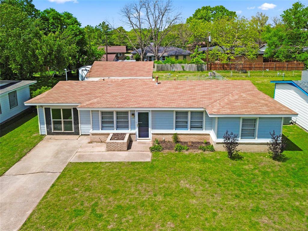 1308 Rose Avenue, Cleburne, TX 76033