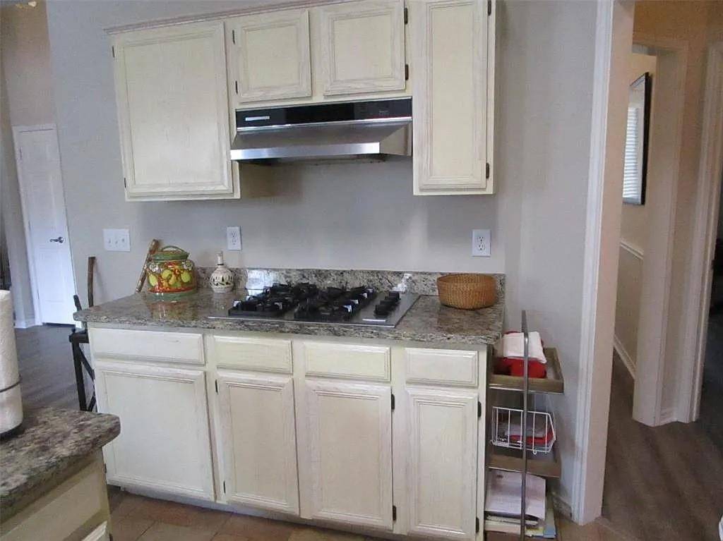 5815 Willow Wood Lane, Dallas, TX 75252