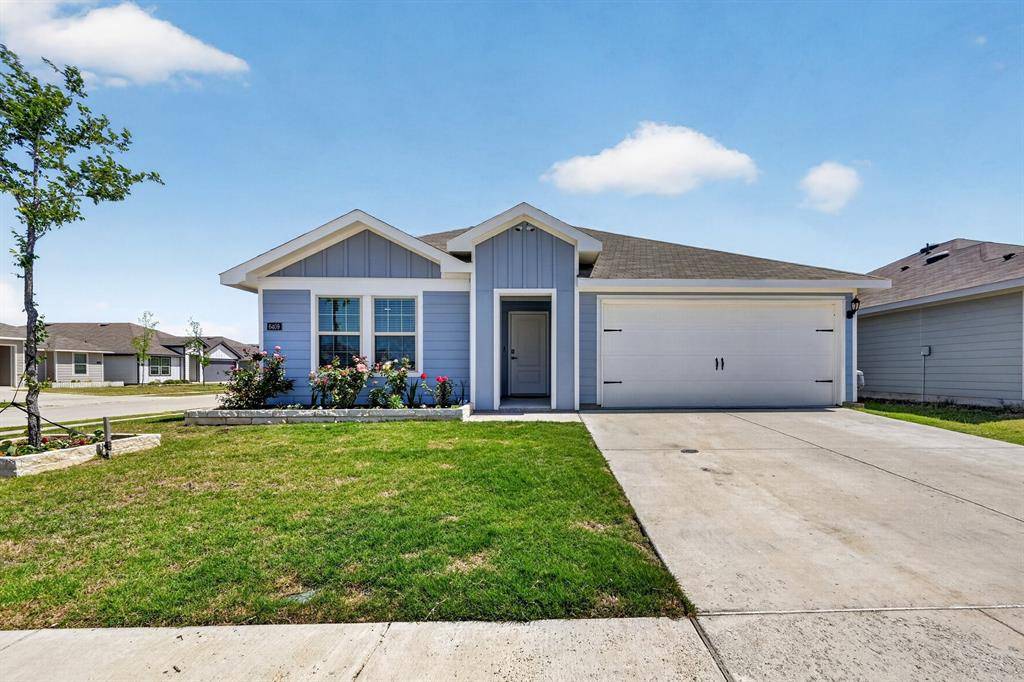 6409 Waterfall Lane, Princeton, TX 75407