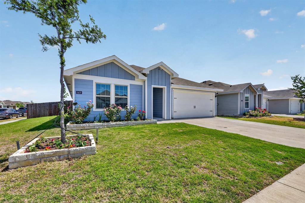 6409 Waterfall Lane, Princeton, TX 75407