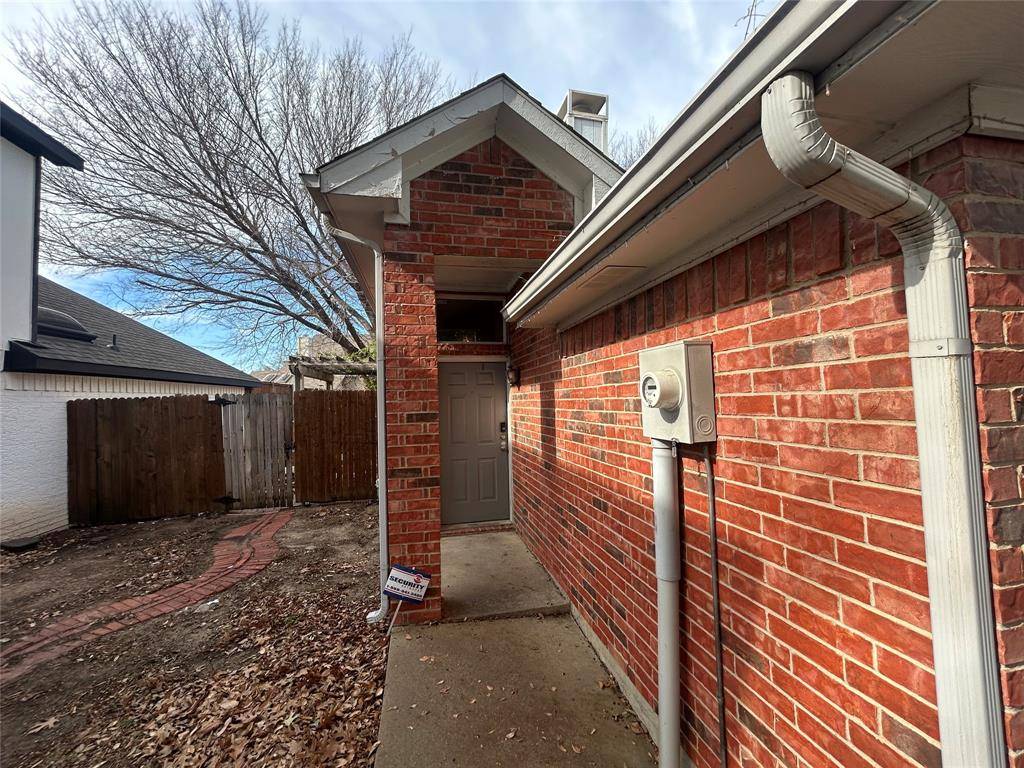 2084 Stillwater Place, Lewisville, TX 75067