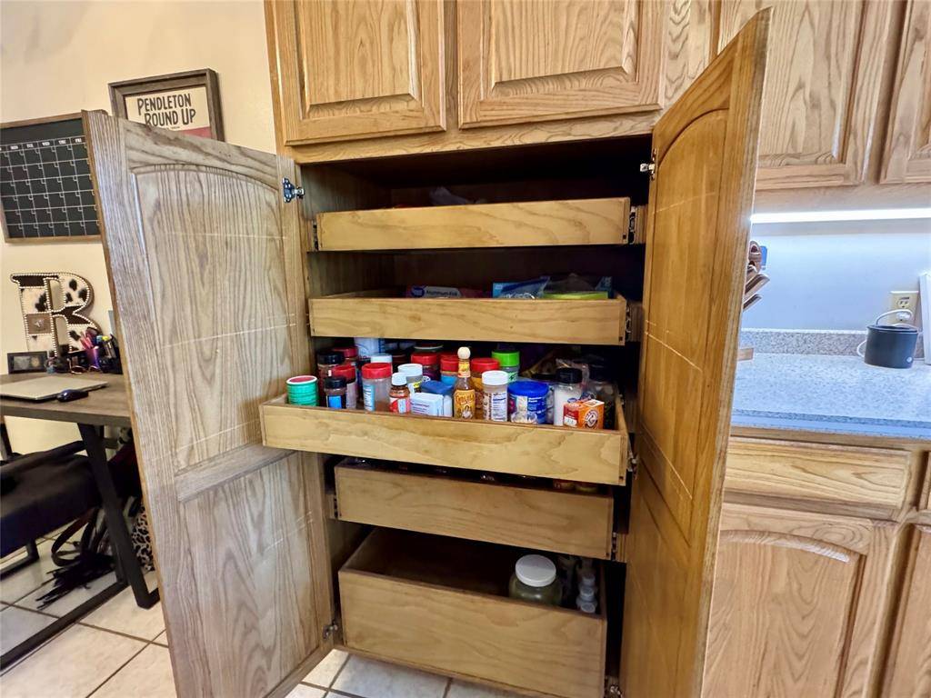 1900 S Walnut Street, Brady, TX 76825