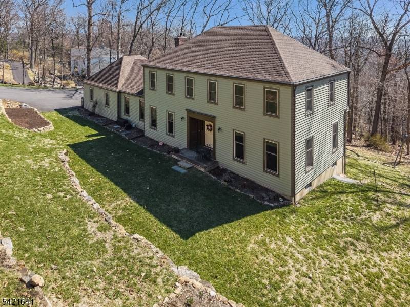 514 Lannon Ln, Bethlehem Twp., NJ 08826