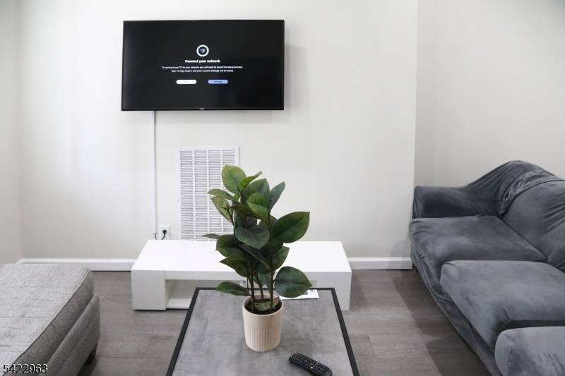 271 Washington St, City Of Orange Twp., NJ 07050