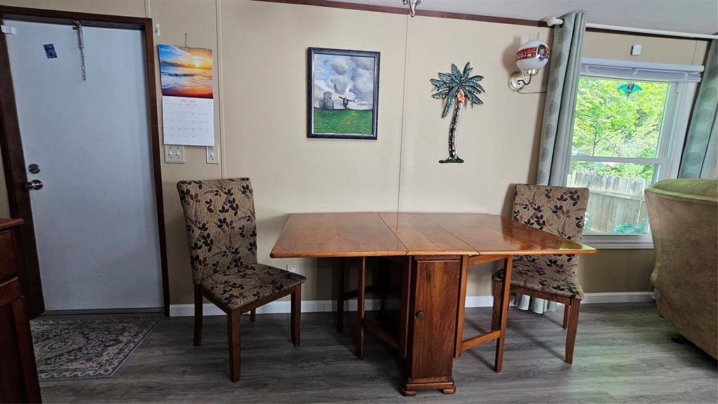 820 Ports O Call Drive, Granbury, TX 76048