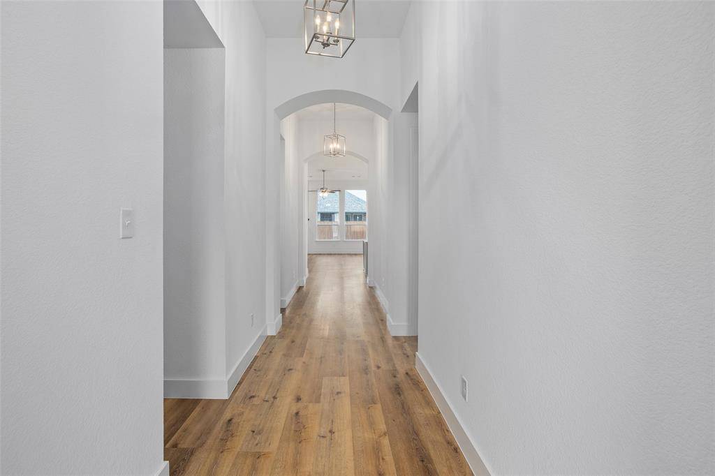 14913 Grissom Avenue, Aledo, TX 76008