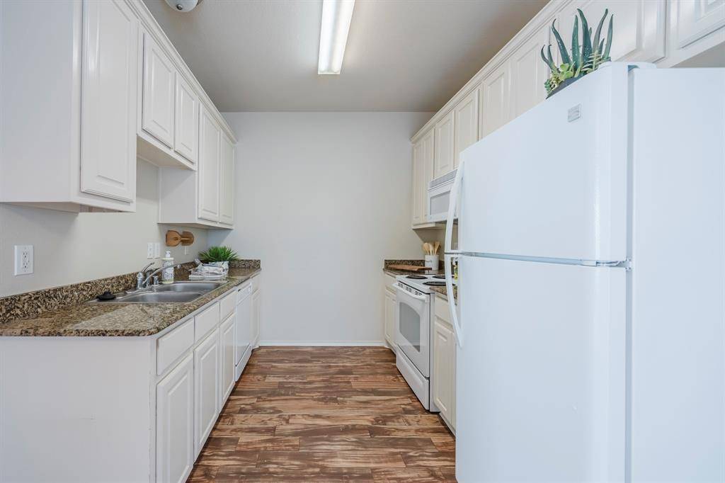 103 Janis Street #B, Alvarado, TX 76009