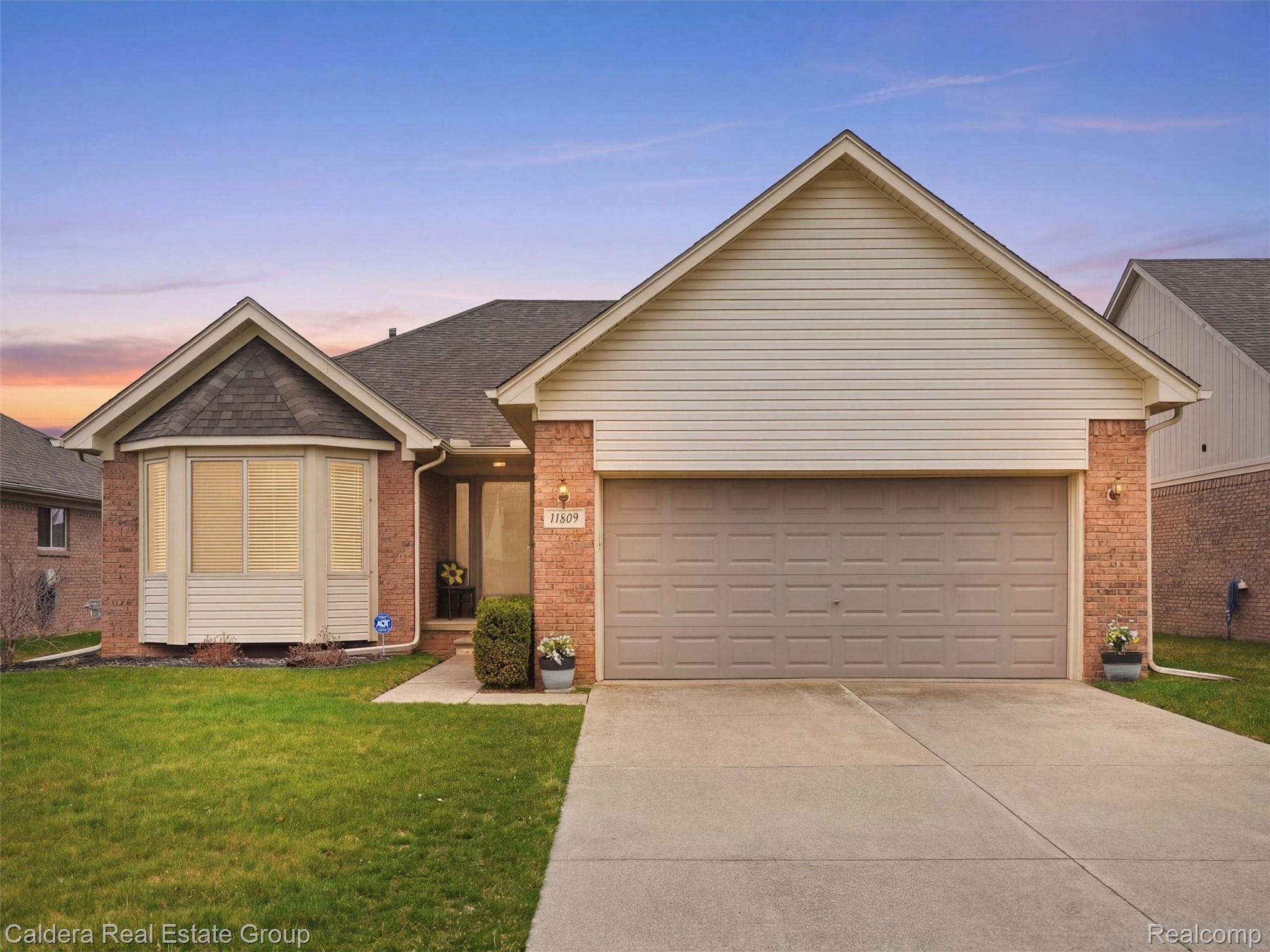 15605 Cucci DR, Clinton Charter Township, MI 48038