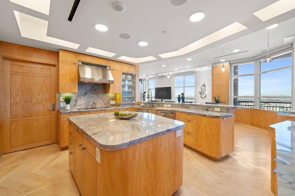 330 Las Colinas Boulevard E #1522, Irving, TX 75039