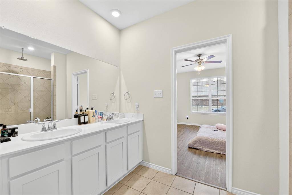 2261 Obsidian Drive, Little Elm, TX 76227