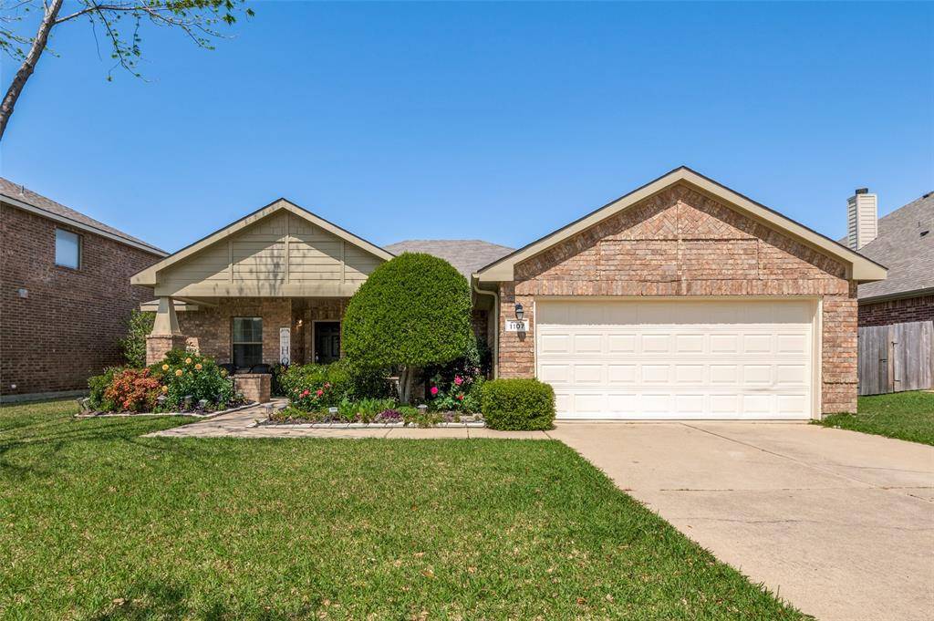 1107 Inglewood Drive, Mansfield, TX 76063