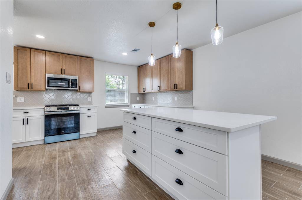 3016 David Lane, Arlington, TX 76013