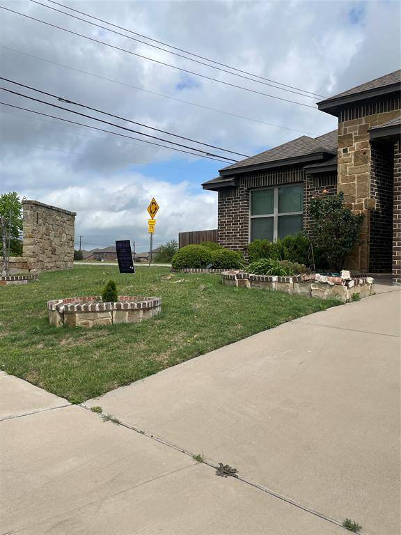 6174 Baggins Street, Fort Worth, TX 76179