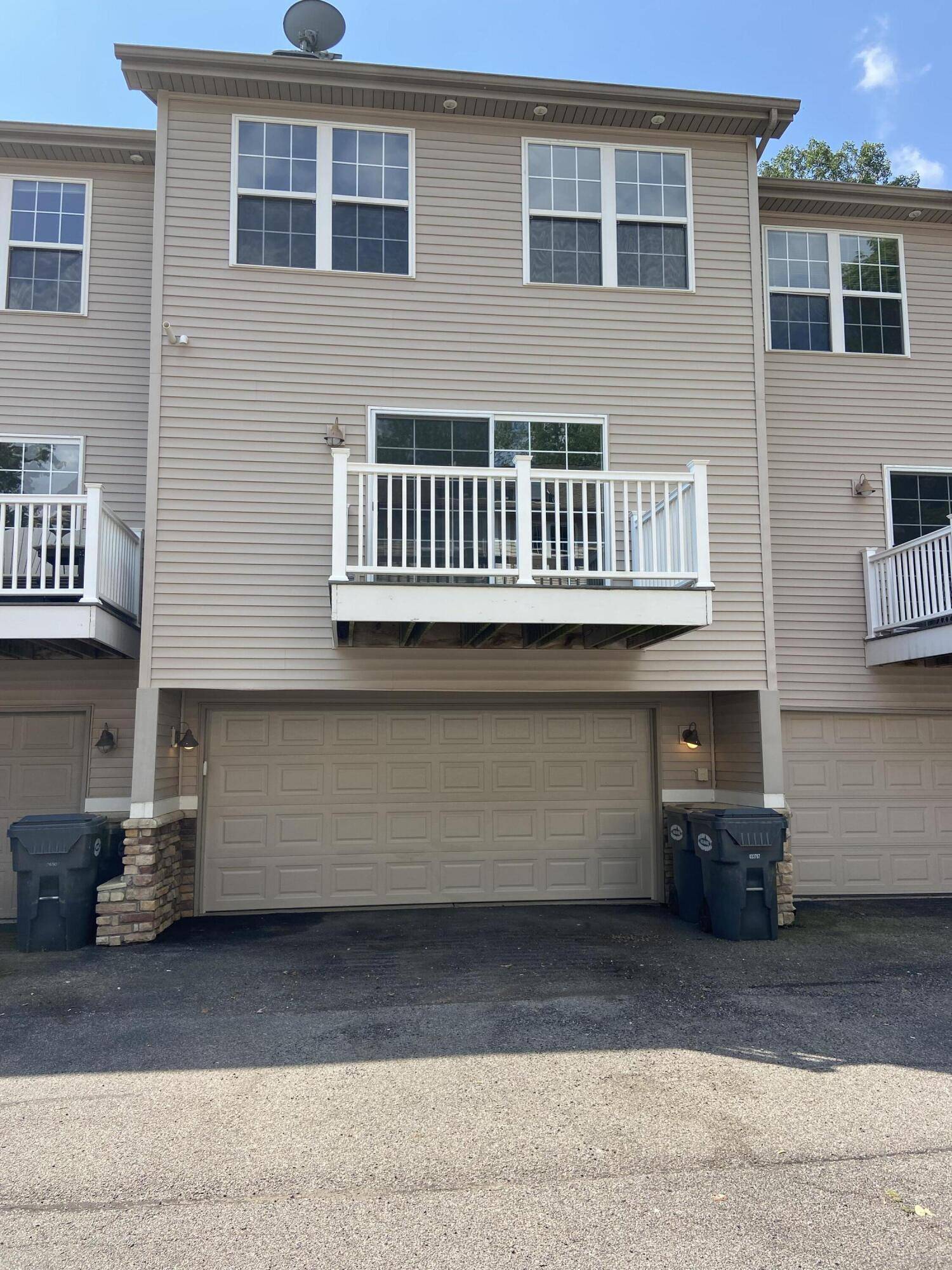 3470 Rivers Edge DR, Royalton Twp, MI 49085