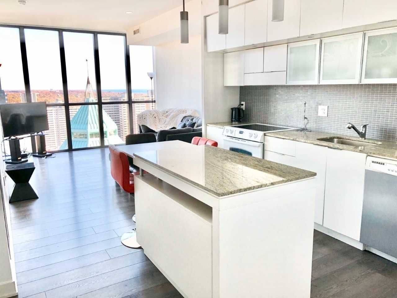 110 Charles ST E #3201, Toronto C08, ON M4Y 1T5