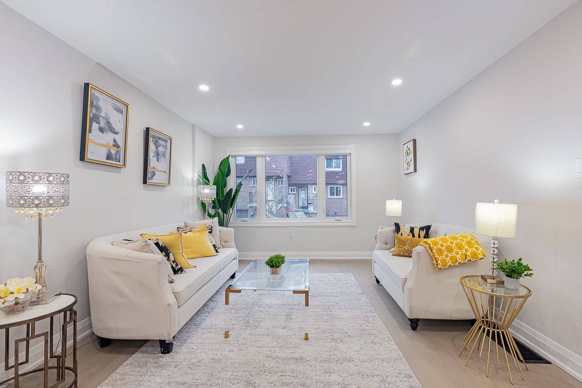 160 Palmdale DR #176, Toronto E05, ON M1T 3M7