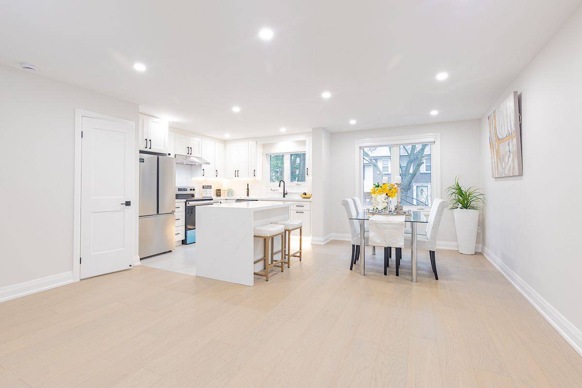 160 Palmdale DR #176, Toronto E05, ON M1T 3M7