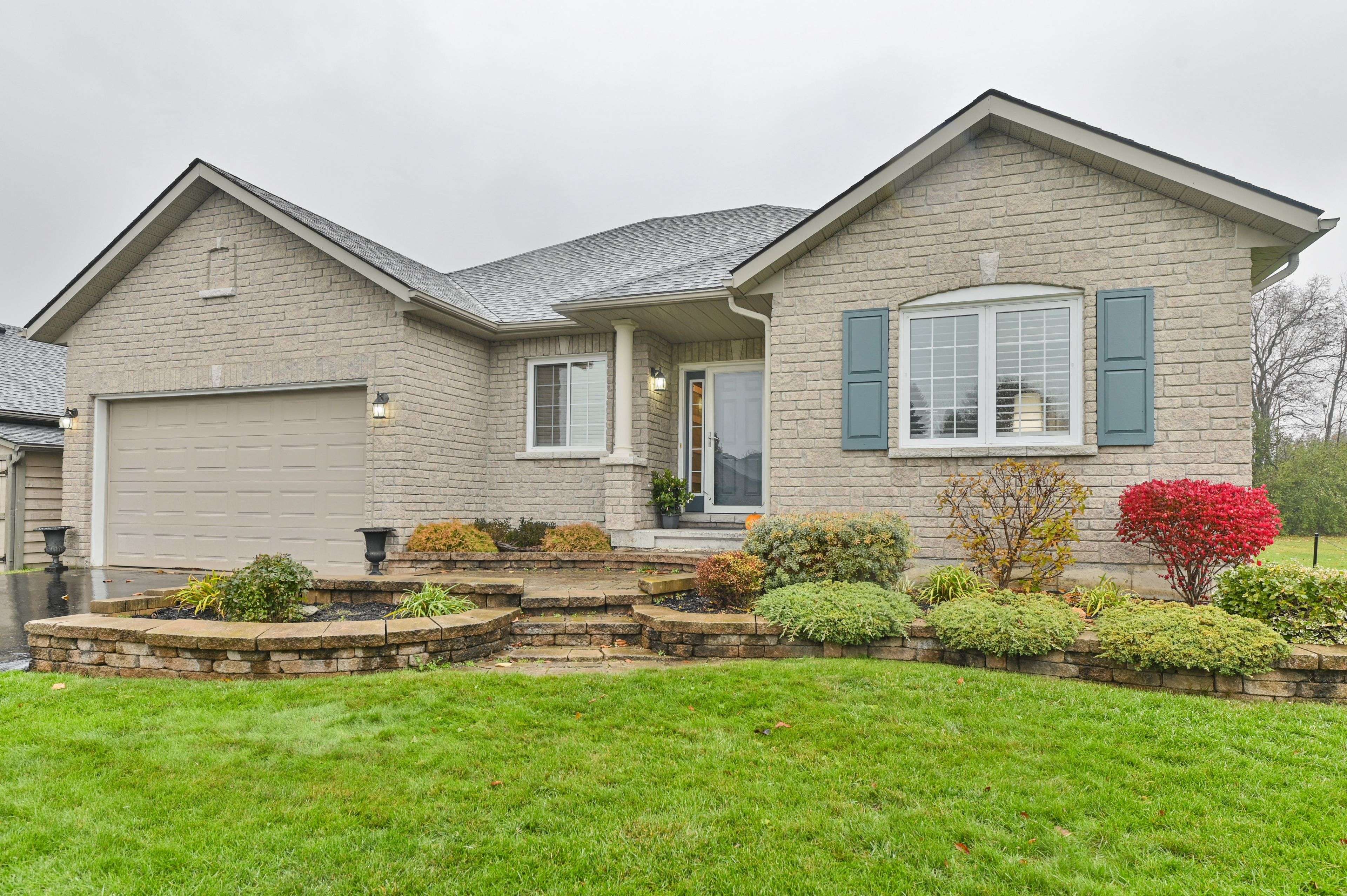 5 Hickory CT, Brighton, ON K0K 1H0