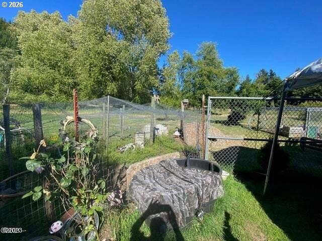 2867 N NORTH BANK RD, Otis, OR 97368