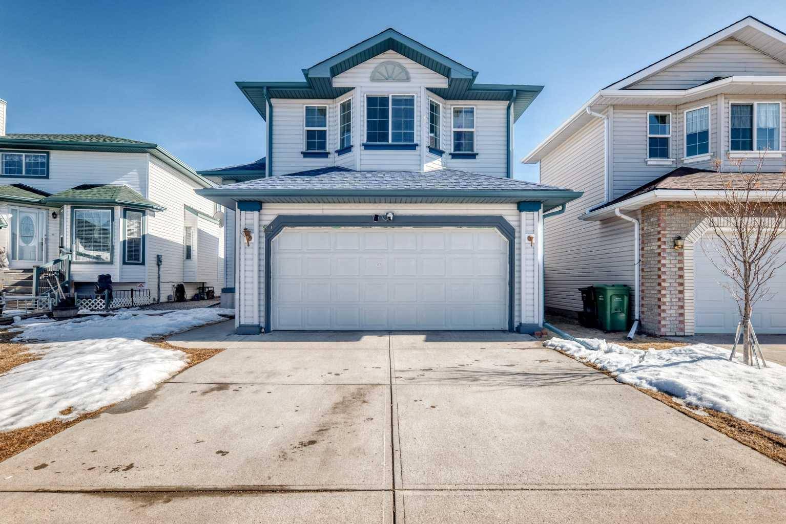 22 Applestone PARK SE, Calgary, AB T2A 7S4