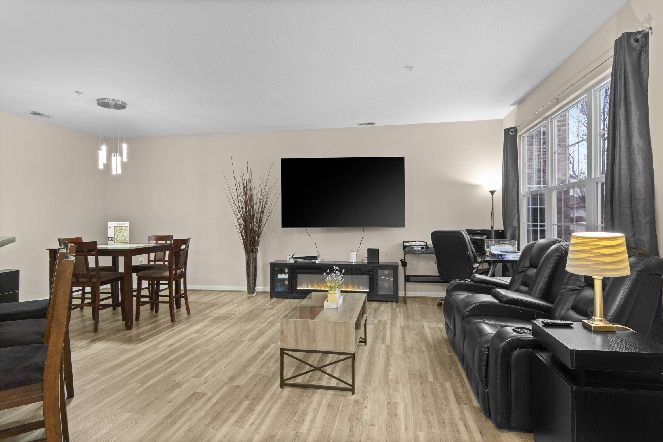 3247 Wexford DR, Garfield Twp, MI 49685