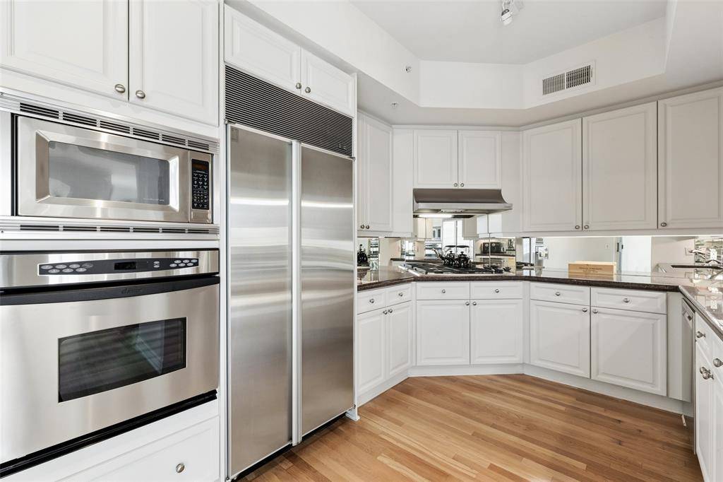 3401 Lee Parkway #1003, Dallas, TX 75219