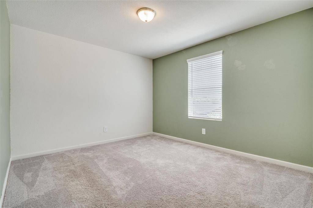 731 Yorkshire Drive, Lavon, TX 75166