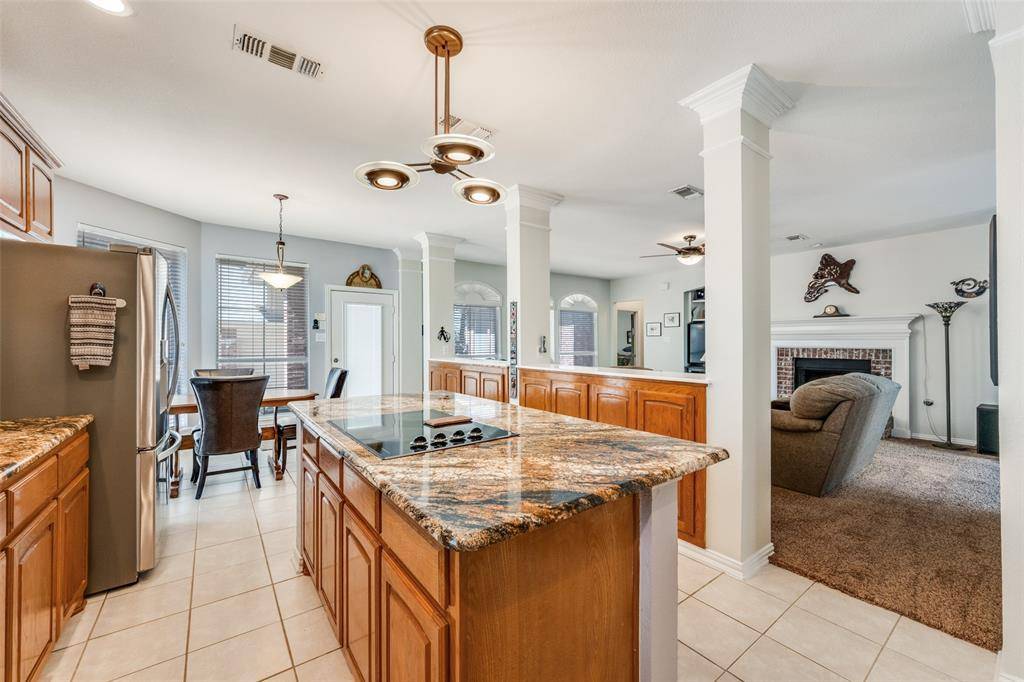 8421 Parkdale Drive, North Richland Hills, TX 76182