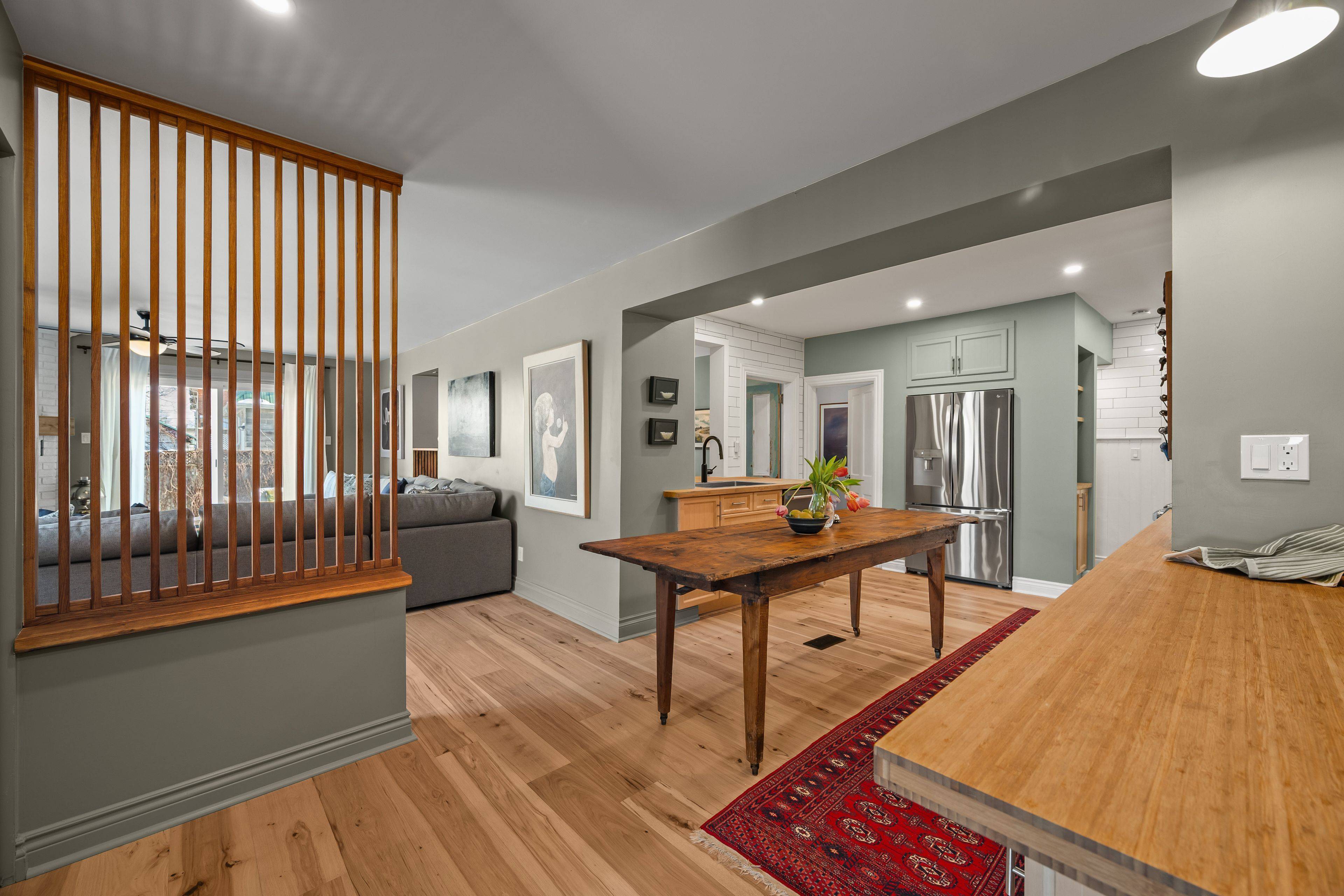 145 Charles ST N, Gananoque, ON K7G 1T9