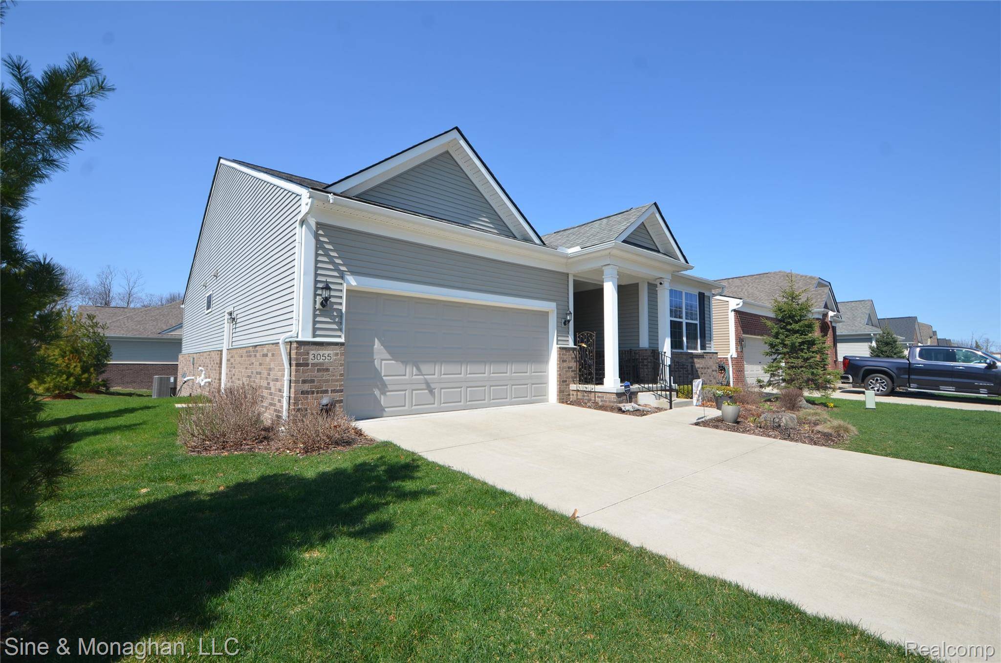 3055 Sumerlyn, Auburn Hills, MI 48326