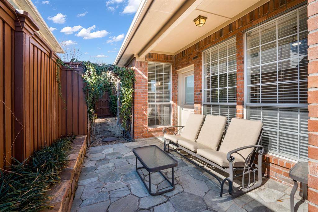 7612 Pendleton Street, Dallas, TX 75252